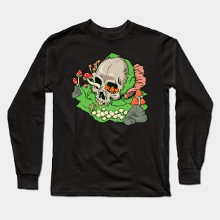 Skull mushrooms and moss - Aestethic Goblincore Long Sleeve T-Shirt